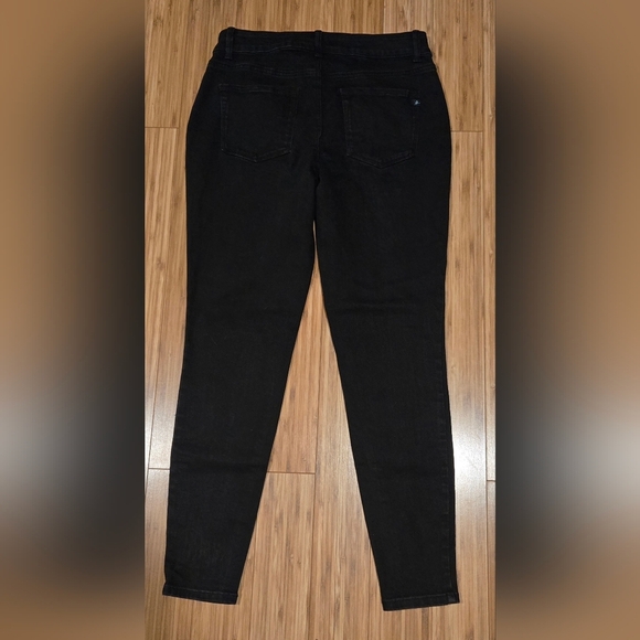 NWOT Maurices Classic Black Skinny Jeans - Picture 5 of 8